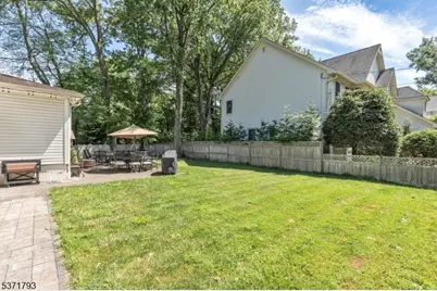 1466 Lamberts Mill Rd, Scotch Plains Township, NJ 07076 - Photo 31