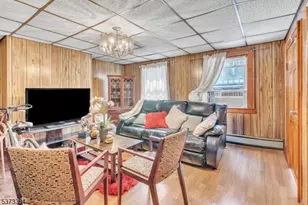 29 Dover St, Paterson, NJ 07501 - Photo 5