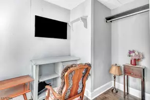 29 Dover St, Paterson, NJ 07501 - Photo 15