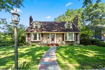 305 Mountain Ave, North Plainfield, NJ 07060 - Photo 1