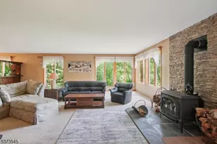 528 Brian Dean Dr, Glen Gardner, NJ 08826 - Photo 7