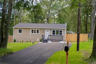 14 Mountain Top Ct, Vernon, NJ 07419 - Photo 1
