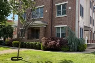 18 Baldwin St, Montclair, NJ 07042 - Photo 3