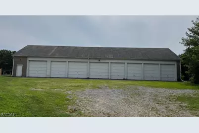 98 Henderson St, Phillipsburg, NJ 08865 - Photo 9