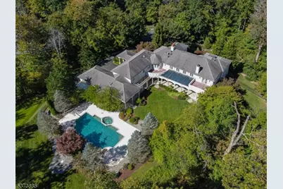 21 Stoningham Dr, Warren Township, NJ 07059 - Photo 1