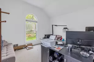 19 Guenevere Way Ondo, Berkeley Heights Township, NJ 07922 - Photo 5