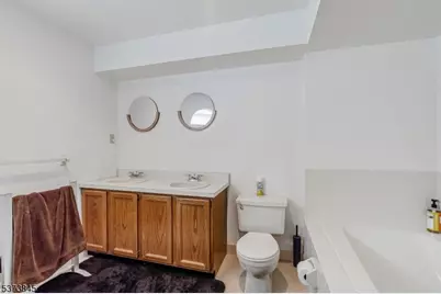 19 Guenevere Way Ondo, Berkeley Heights Township, NJ 07922 - Photo 17