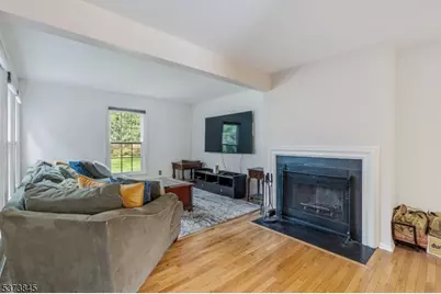 19 Guenevere Way Ondo, Berkeley Heights Township, NJ 07922 - Photo 9