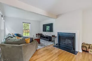 19 Guenevere Way Ondo, Berkeley Heights Township, NJ 07922 - Photo 9