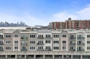 344 The Promenade, Edgewater, NJ 07020 - Photo 3