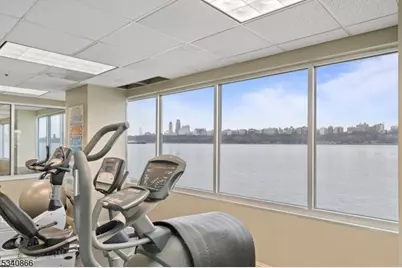 344 The Promenade #344, Edgewater, NJ 07020 - Photo 35