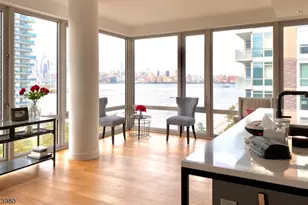 2 Shore Ln, Jersey City, NJ 07310 - Photo 7