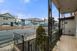 79 Irving St, Newark, NJ 07104 - Photo 5