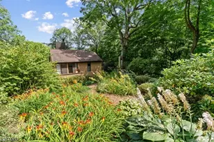 449 E Shore Trail, Byram Township, NJ 07871 - Photo 35