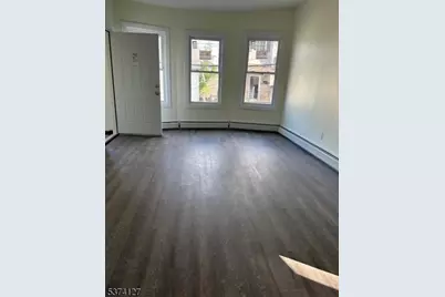 19 White St, Paterson, NJ 07522 - Photo 9