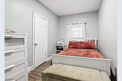 50 Oak St, Paterson, NJ 07501 - Photo 15