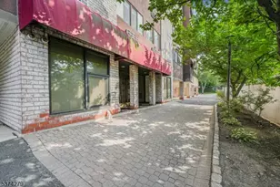 55 Clinton Pl, Hackensack, NJ 07601 - Photo 1