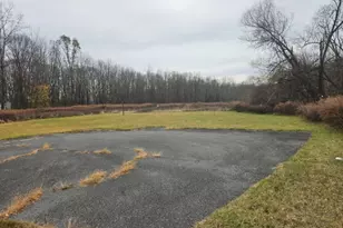 8 Pepperidge Rd, Wantage, NJ 07461 - Photo 1