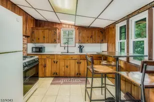 114 Pocantecs Rd, Vernon Twp., NJ 07422 - Photo 9