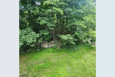 28 Lakeside Dr NW, Vernon, NJ 07461 - Photo 3