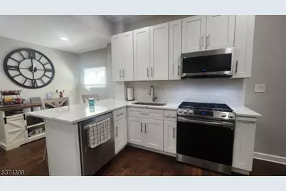 16 Magnolia St, Belleville, NJ 07109 - Photo 1