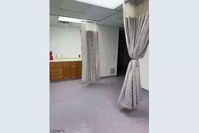 481 Memorial Pkwy, Phillipsburg, NJ 08865 - Photo 29