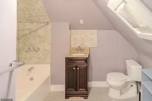 95 Beech St, East Orange, NJ 07018 - Photo 33