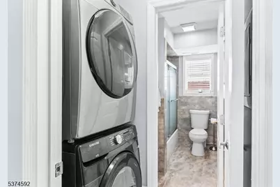 63-69 Rome St, Newark, NJ 07105 - Photo 9