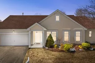 100 Kensington Cir, White Township, NJ 07823 - Photo 1