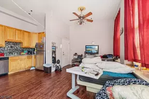 18 Market St, Paterson, NJ 07501 - Photo 3