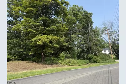 15 Bernard Dr, Andover Township, NJ 07860 - Photo 5