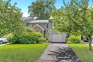 21C Andover Cir, Montgomery Township, NJ 08540 - Photo 1