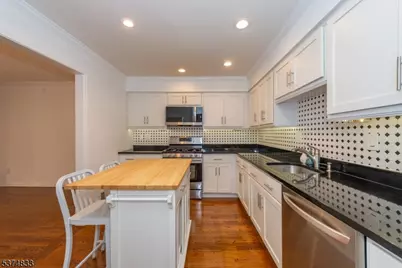 3 Avery Ct, Madison, NJ 07940 - Photo 7