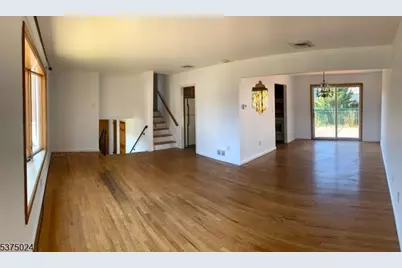 24 Hill Ct, Pompton Lakes, NJ 07442 - Photo 5