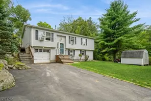 28 Princeton Rd, West Milford, NJ 07421 - Photo 1