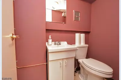 552 High Mountain Rd, North Haledon, NJ 07508 - Photo 11