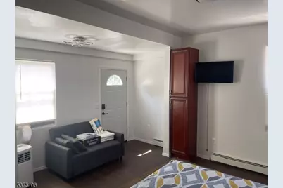 2420 E Edgar Rd, Linden, NJ 07036 - Photo 5