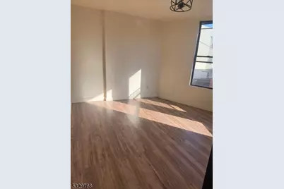 182 Ferry St #2B, Newark, NJ 07105 - Photo 5