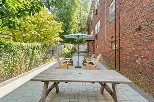 239 Crescent Ln, Cliffside Park, NJ 07010 - Photo 15