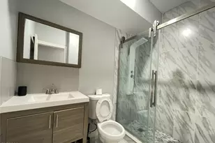 104 A Yale Ave, Jersey City, NJ 07304 - Photo 9