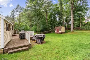 8 Ellen Dr, Rockaway Township, NJ 07866 - Photo 29