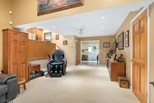 8 Ellen Dr, Rockaway Township, NJ 07866 - Photo 3