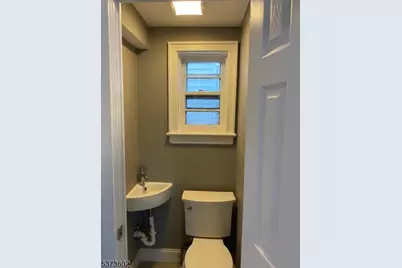 54 Rutgers St, Irvington, NJ 07111 - Photo 5