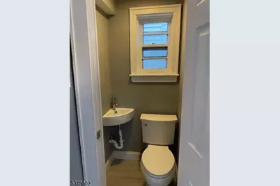 54 Rutgers St, Irvington, NJ 07111 - Photo 15