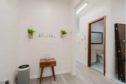 122 W Main, Clinton, NJ 08809 - Photo 27