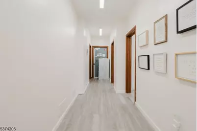 122 W Main, Clinton, NJ 08809 - Photo 25