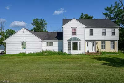 92 Country Acres Dr, Union Township, NJ 08827 - Photo 1