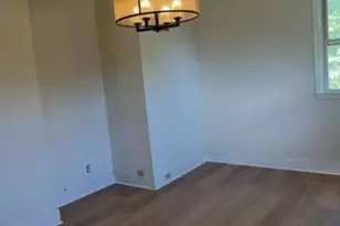 134 Tingley Ln, Edison, NJ 08820 - Photo 9