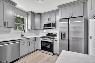 434 Halsted St, East Orange, NJ 07018 - Photo 7