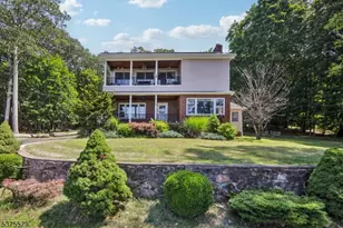 24 McGregor Ave, Mount Arlington, NJ 07856 - Photo 1